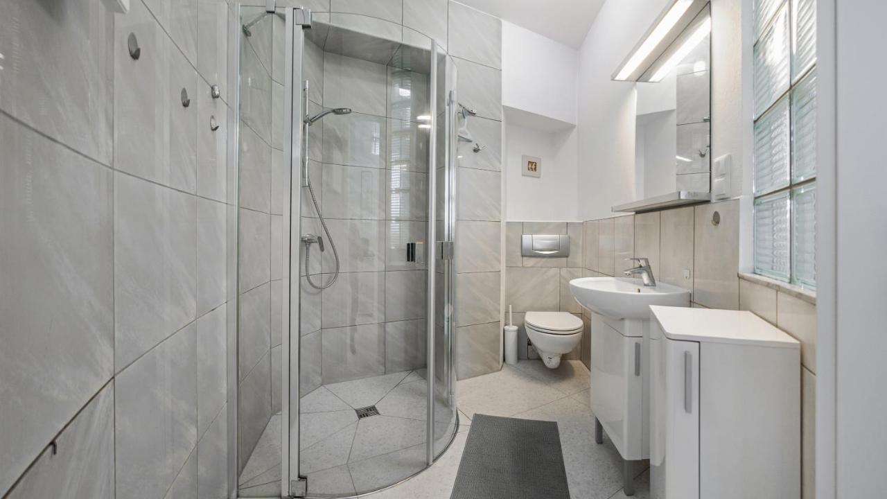 Apartamenty Sun & Snow Traugutta Plaza โซพอต ภายนอก รูปภาพ